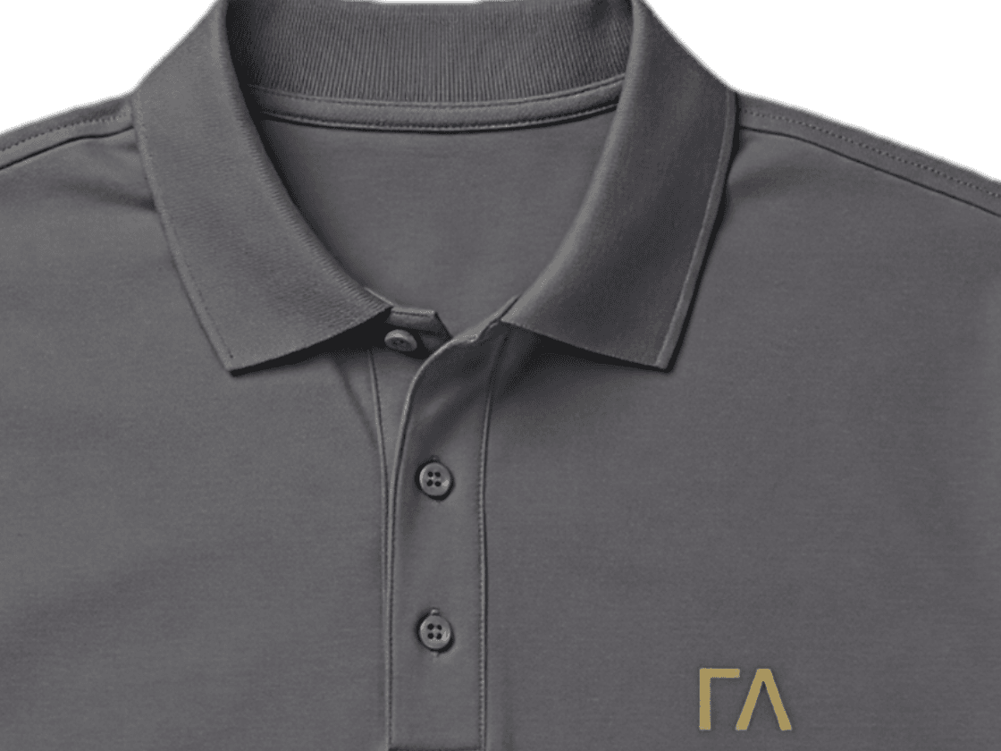 Close-up of the ribbed collar and three-button placket